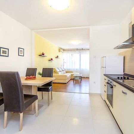 شقة Penthouse Castropola المظهر الخارجي الصورة