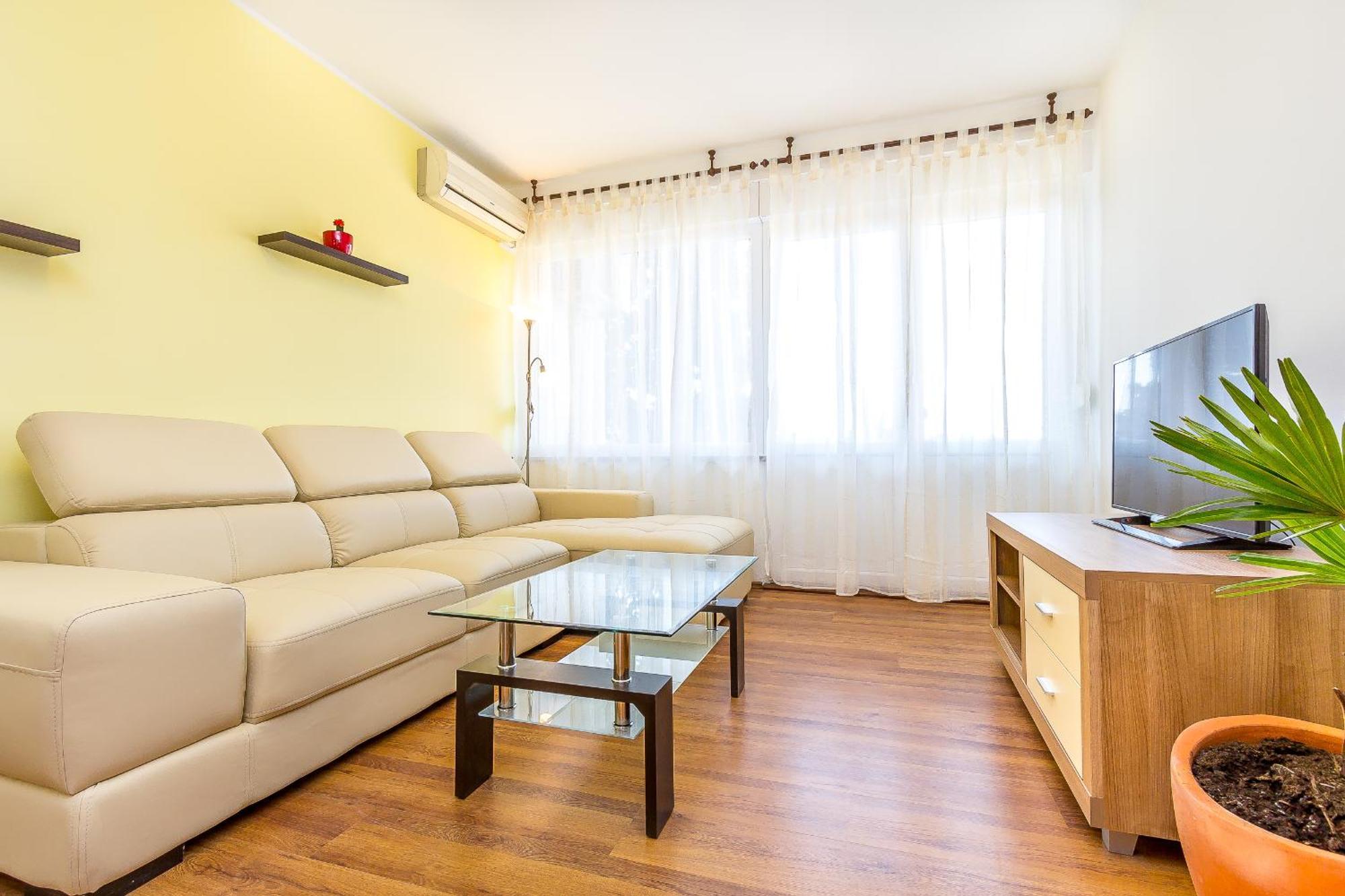 شقة Penthouse Castropola المظهر الخارجي الصورة